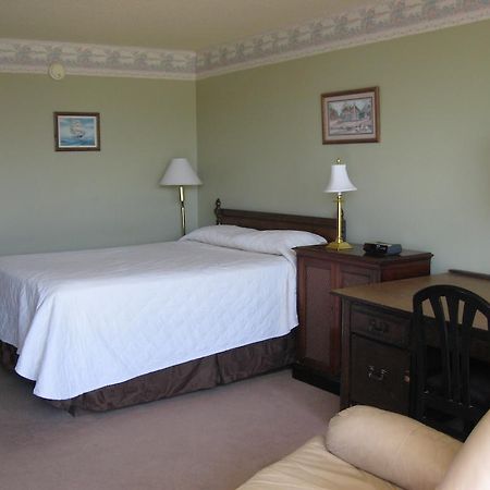 Candlelight Inn Скотсблъф Екстериор снимка